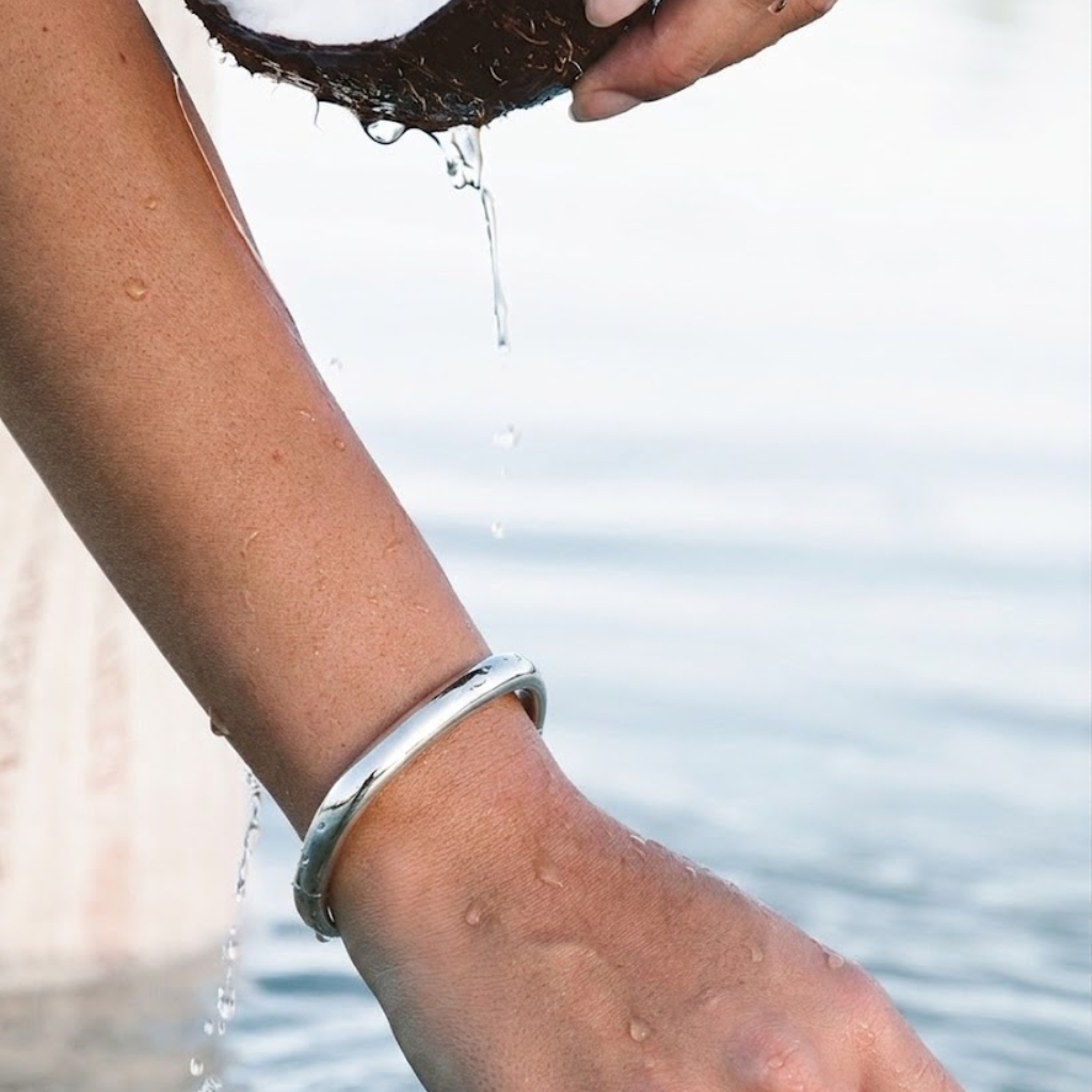 Silver Minimalist Bangle
