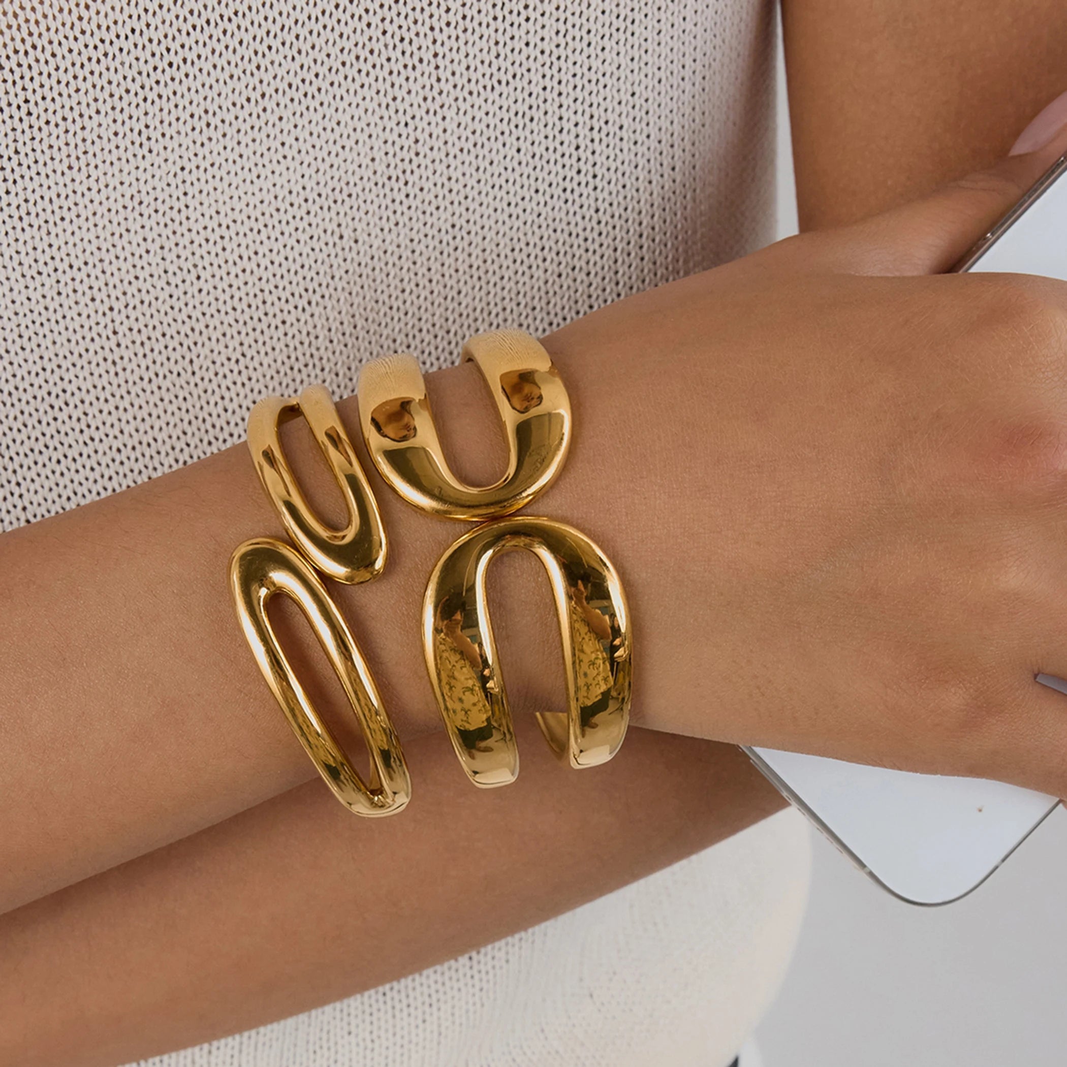 Nava Bold Cuff