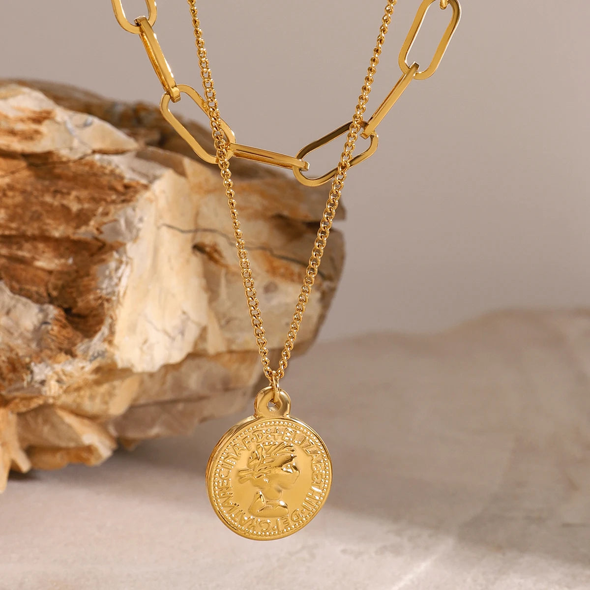Layered Coin Pendant Necklace
