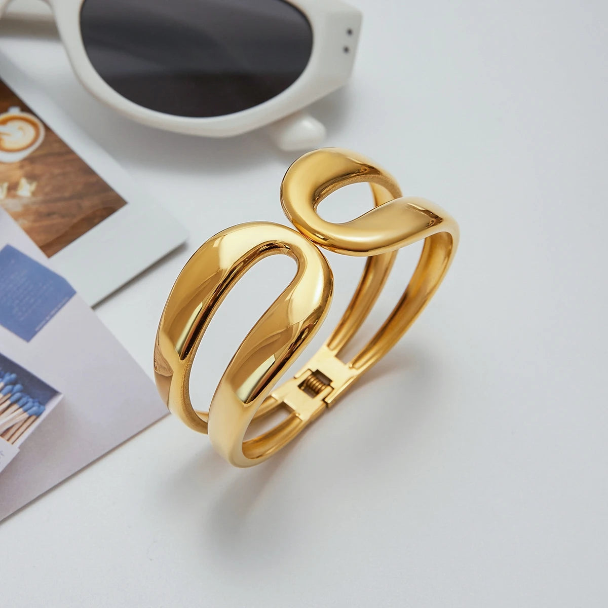 Nava Bold Cuff