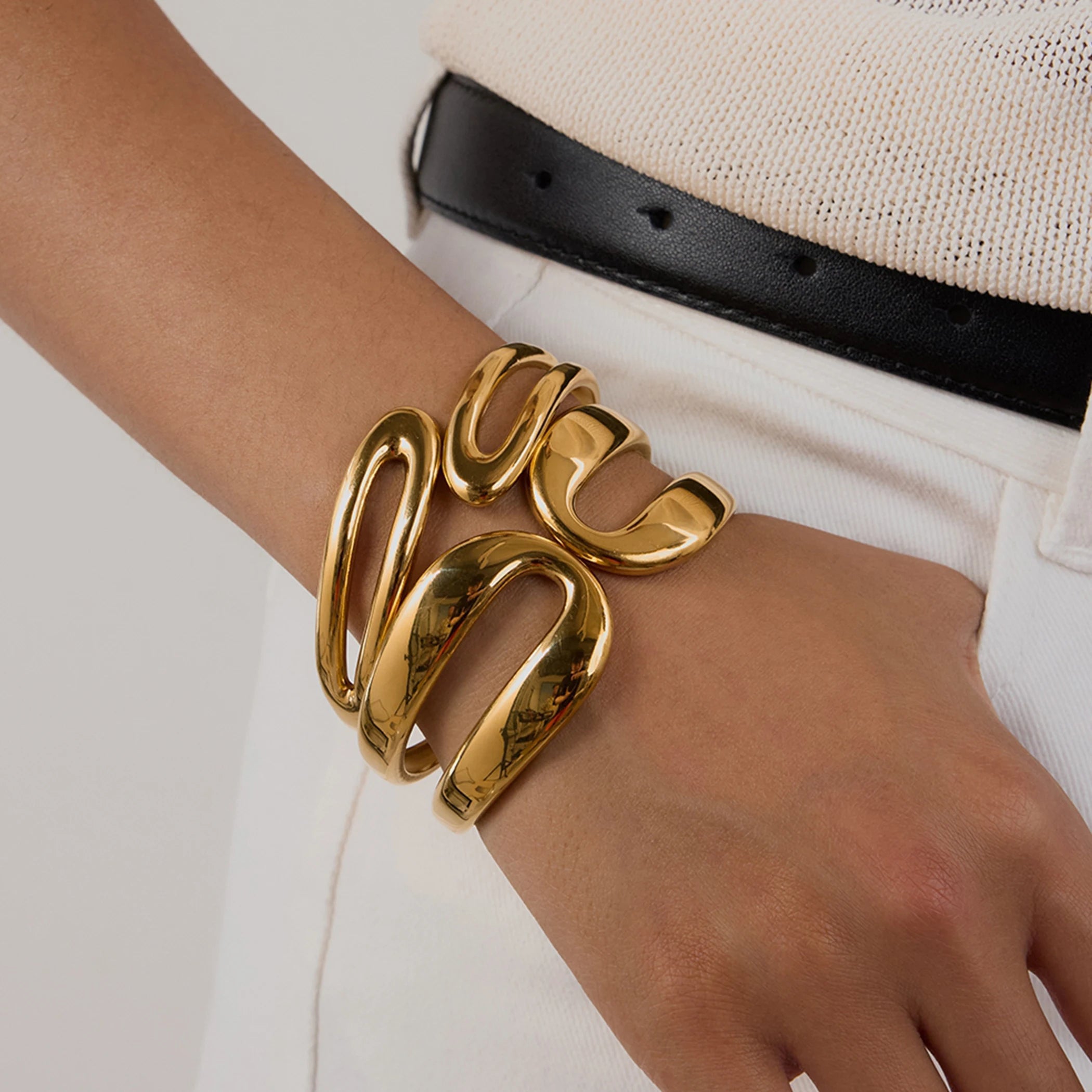 Nava Bold Cuff